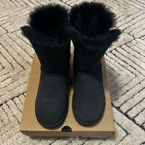 Ugg Classic Black Short Cuff Boots